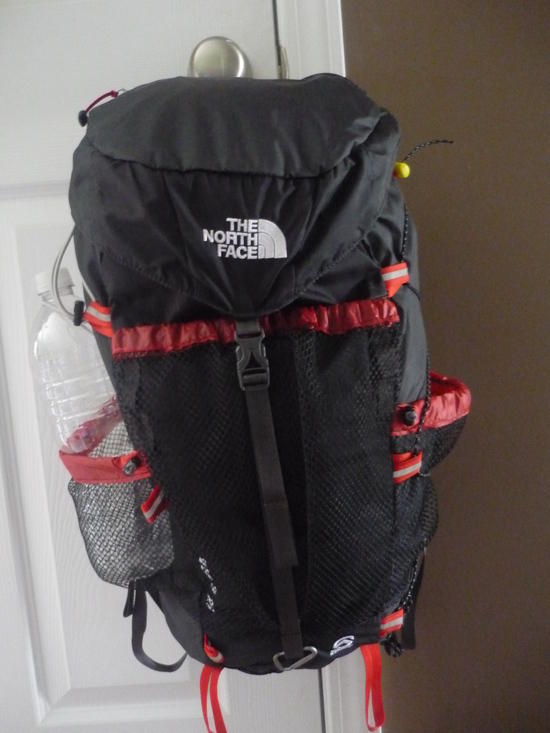 Verto North Face 26 pack review black and red