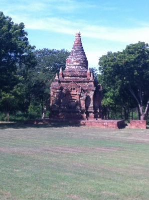 Bagan Myanmar Burma Temple Pagoda TurnipseedTravel.com Golf