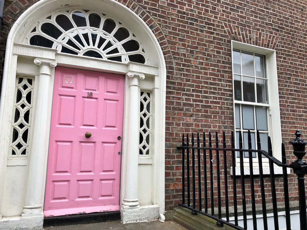 Exploring Dublin's Cozy side by TurnipseedTravel Pink Door