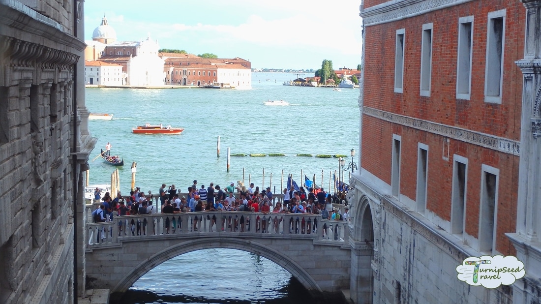 Bridge of Sighs Things to do in Venice in 2 days