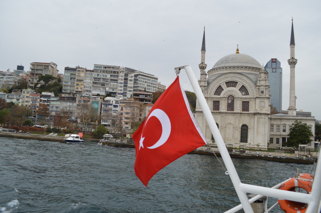 Boat Tour Turkey Istanbul TurnipseedTravel.com