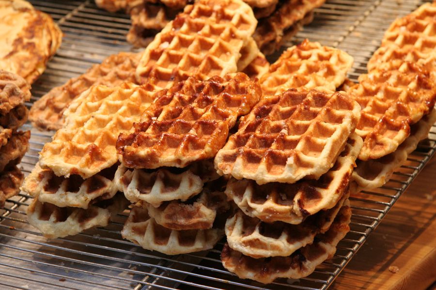 The best things to eat in Liege: A real Belgium waffle Picture
