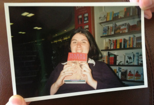 Snapshot of Vanessa in a bookstore