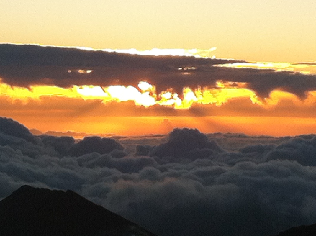 Sunrise in Maui Picture