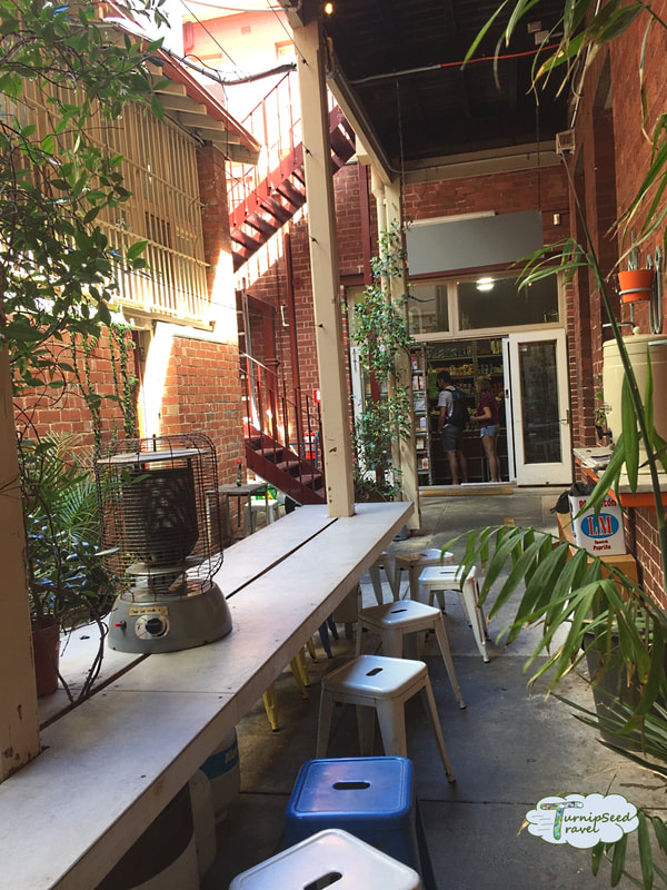 Fremantle coffee Leake St Cafeteria courtyard