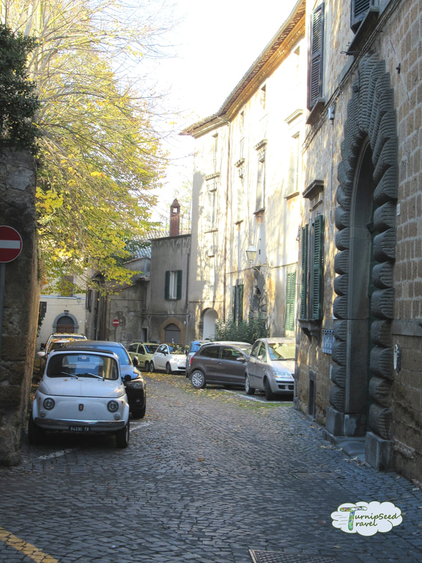 Exploring Orvieto Italy on foot by TurnipseedTravel