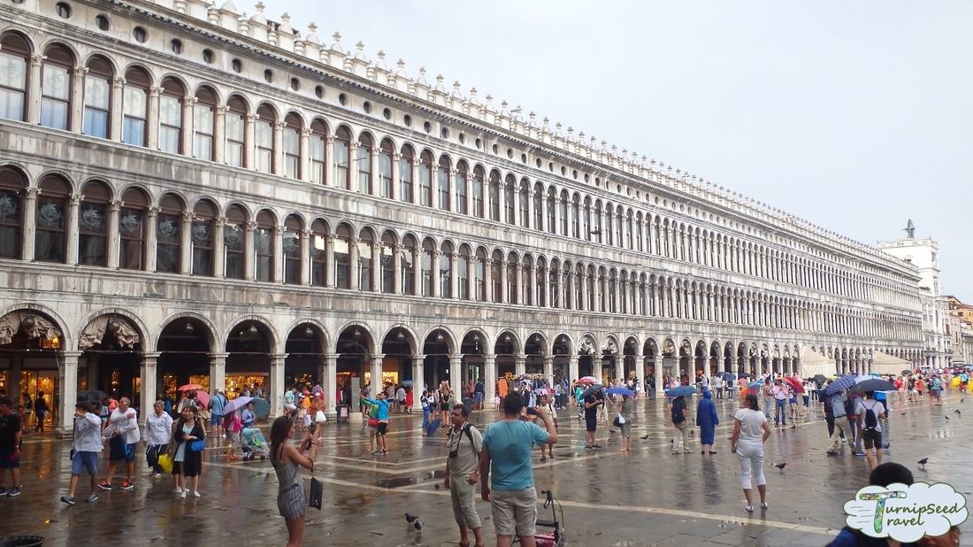 St Mark's Square Venice Picture: best things to do in Venice at night